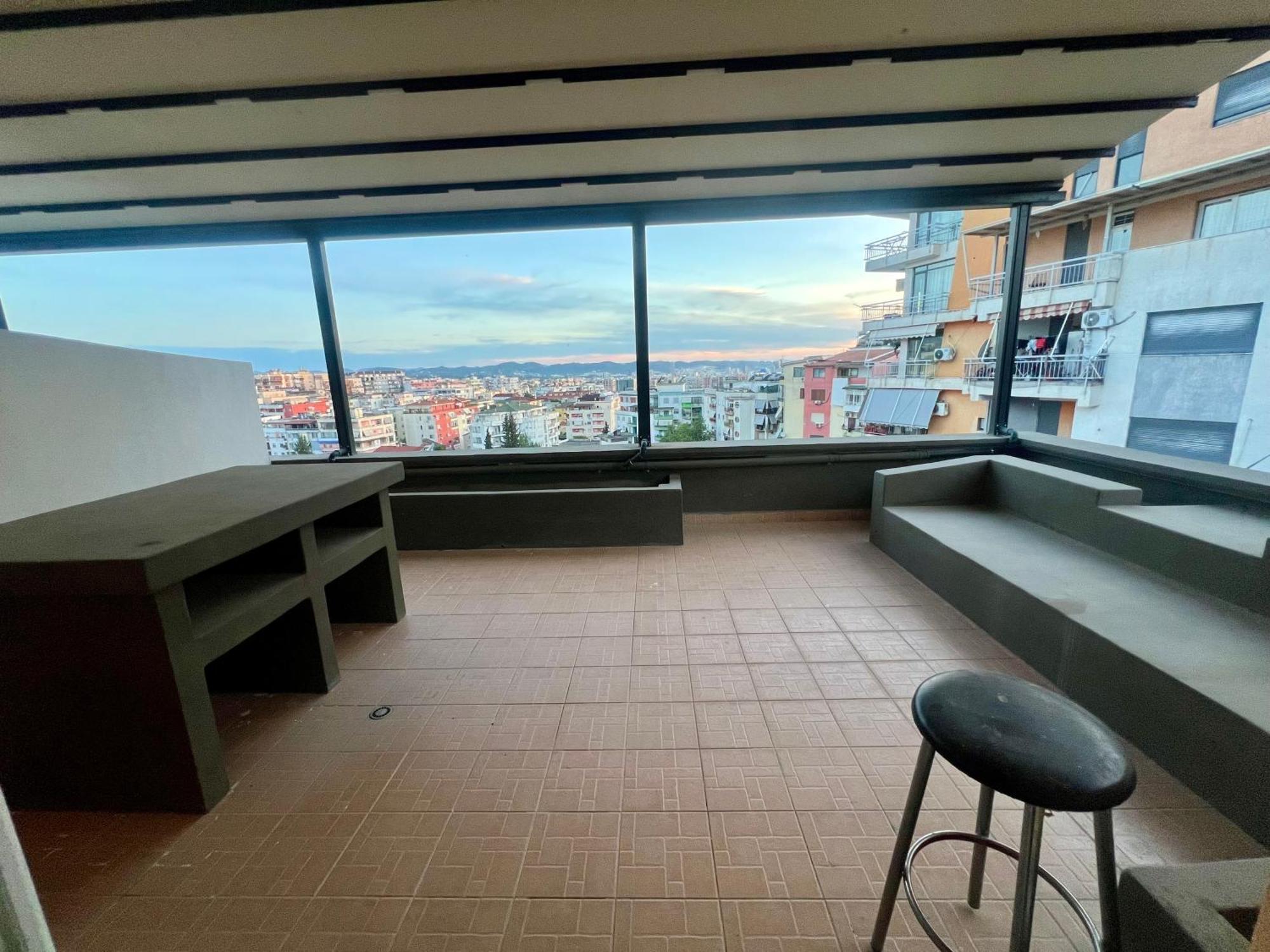Aprtment Urbannest Tirana