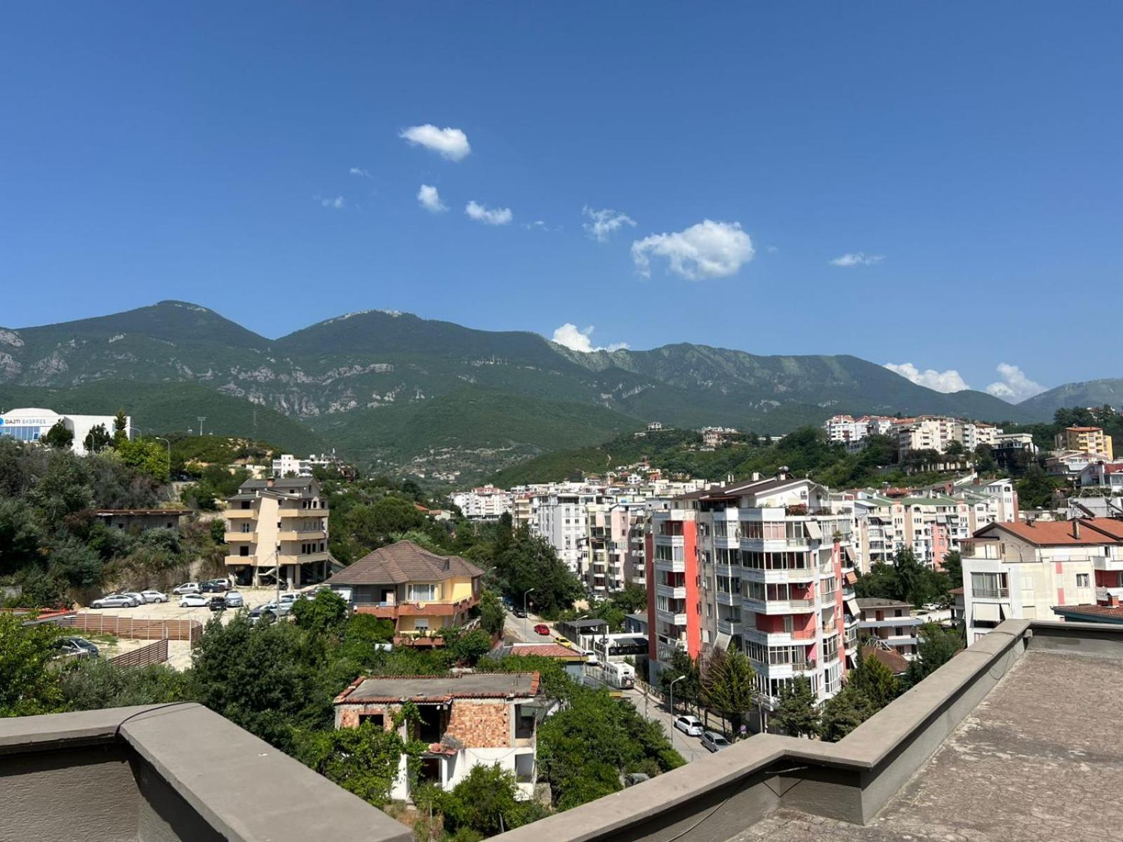 Aprtment Urbannest * Tirana
